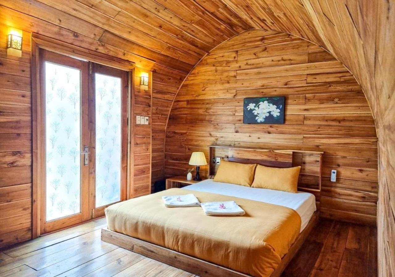 Catba Backpackers Hostel & Pool Bar Chan Chau Екстер'єр фото